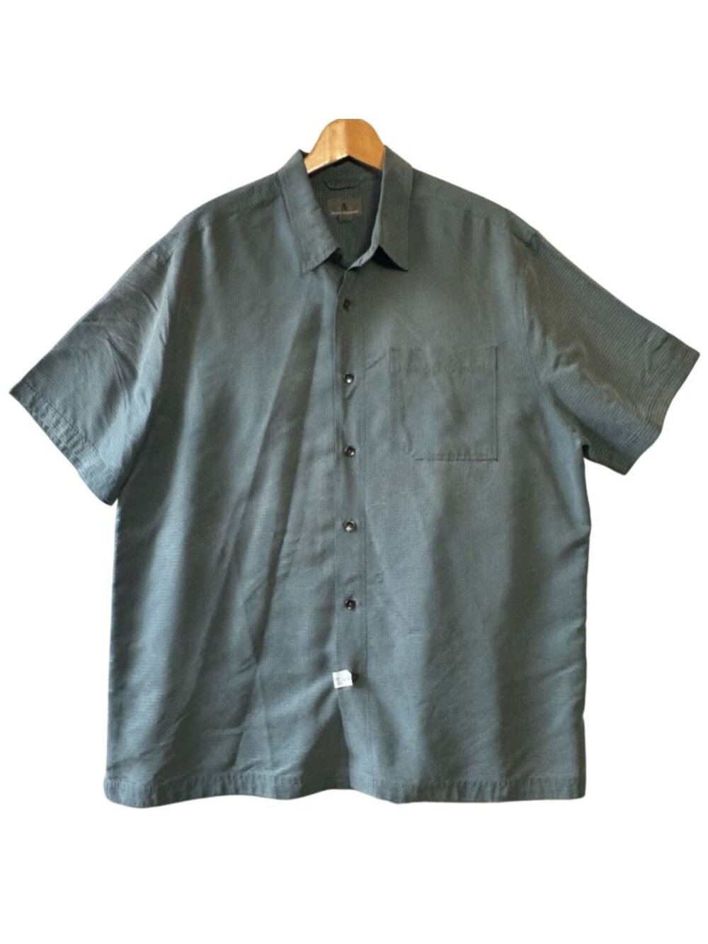 Royal Robbins Men’s Relaxed Fit Short Sleeve Button-Up Shirt XL Modal Blend